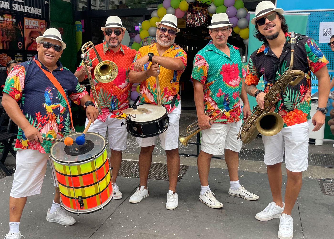 Banda de carnaval para eventos e blocos de rua.